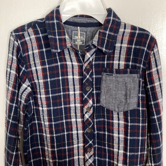 Name It Boys Size 7-8Y, Button Down Plaid Flannel Shirt - Picture 3 of 13